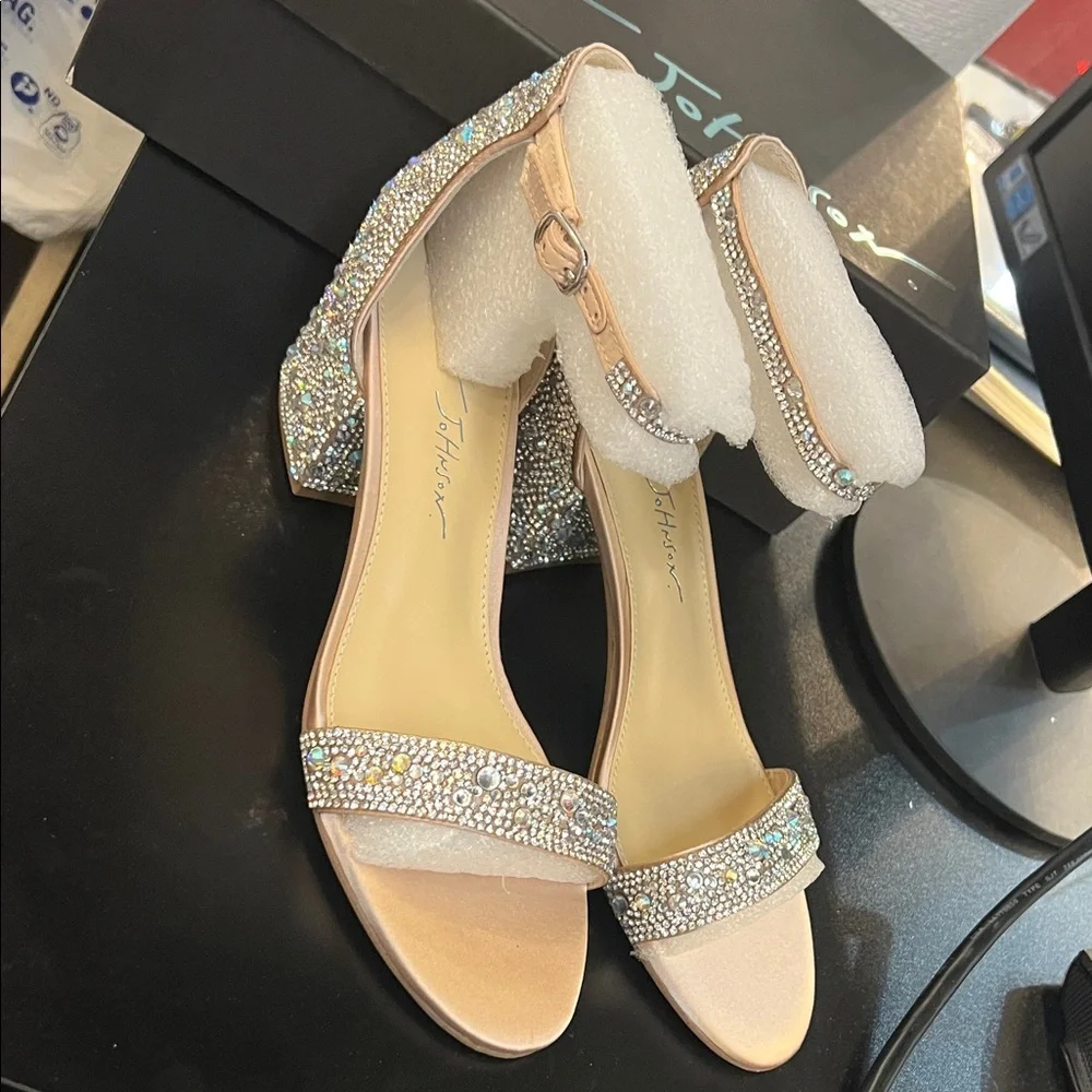 Elegant Rhinestone Embellished Heels - Picture 1 of 10